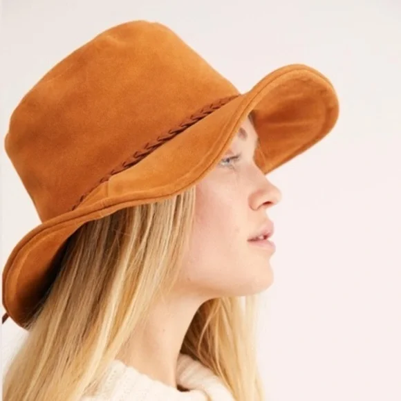 Free People | Accessories | Nwot Free People Tennessee Suede  display picture 2